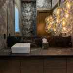 id-ology-crocket-ridge-craftsman-primary-bath-vanity-marble-11