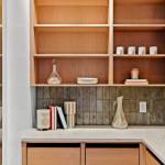 idology-–-southcliff-horizon-–-southcliff-–-fairview-nc-–-custom-home-–-butlers-pantry-open-shelving-tile-backsplash-–-13