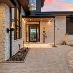 idology-–-stoneridge-haven-–-laurel-ridge-farms-–-waynesville-nc-–-custom-home-–-exterior-front-entry-dusk-–-05
