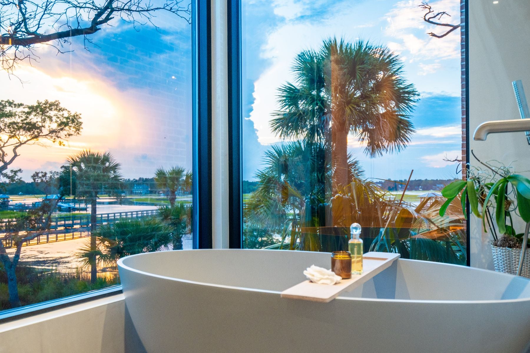 boathouse waterfront lodging