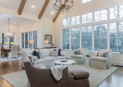 Hammer Living room